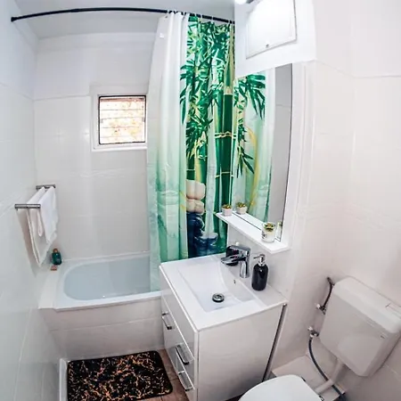 Apartament Aproape De Iuliusmall Apartment *