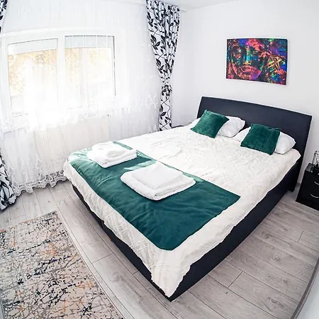 Apartament Aproape De Iuliusmall Apartment